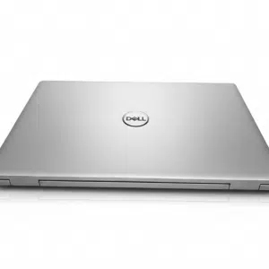 Dell Precision 3561 Close